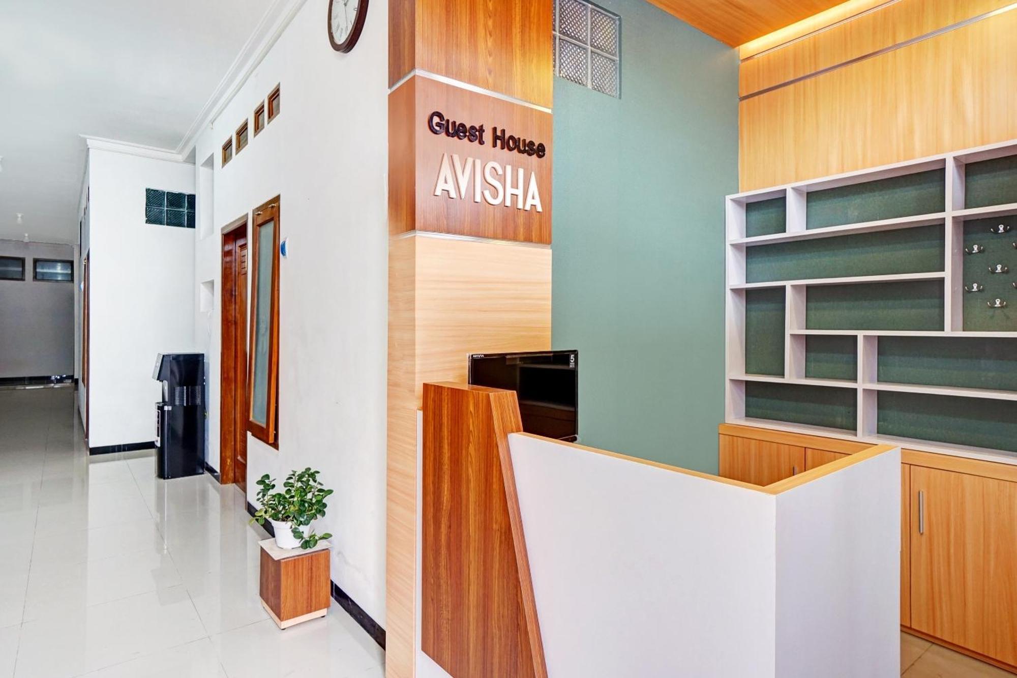 Avisha Guest House Syariah Маланг Экстерьер фото